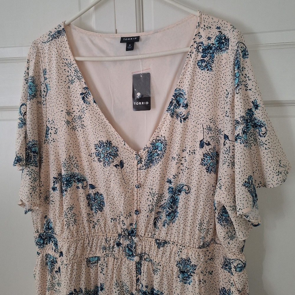 Torrid floral maxi dress - NWT - Picture 4 of 10